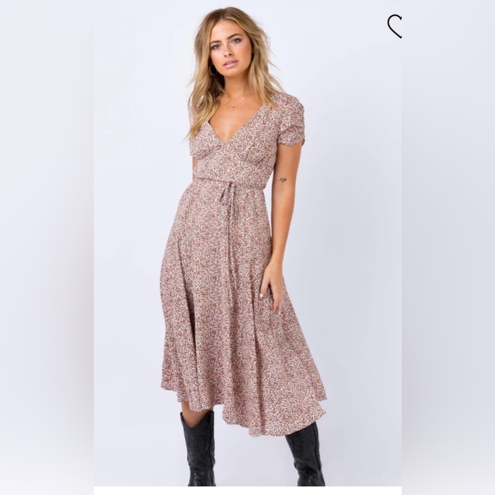 Polly Sleeve V-Neck Midi Sundress